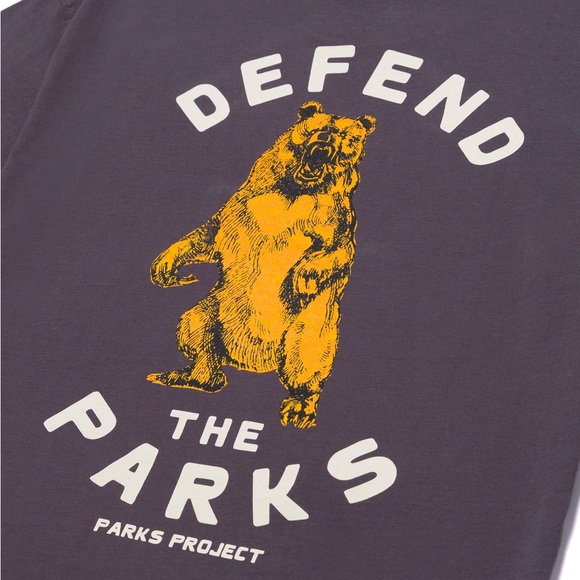 NWT Parks Project Bear Pocket Tee/ Graphite/XS - Picture 4 of 6